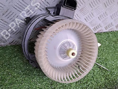 Heater blower motor JAGUAR XE (X760) 2.0 D | BP29946818M62 - Image 2