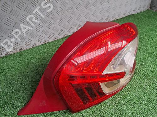 Right taillight PEUGEOT 208 I (CA_, CC_) 1.2 VTI 82 | BP23898102C35 