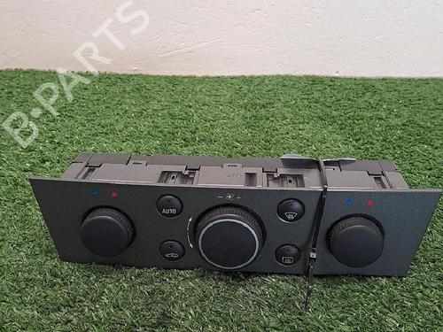 Used Climate control MERCEDES-BENZ A-CLASS (W168) A 170 CDI (168.009, 168.109) (95 hp) 30063779