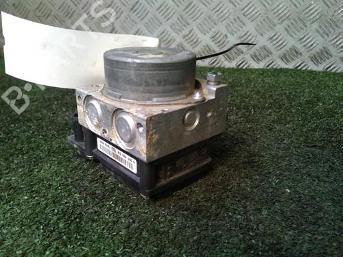 Used ABS pump RENAULT SCÉNIC II (JM0/1_) 1.5 dCi (JM1E, JM16) (106 hp) 17158724