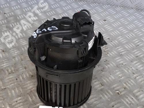 Heater blower motor PEUGEOT 208 I (CA_, CC_) 1.2 THP 110 | BP11403273M62 