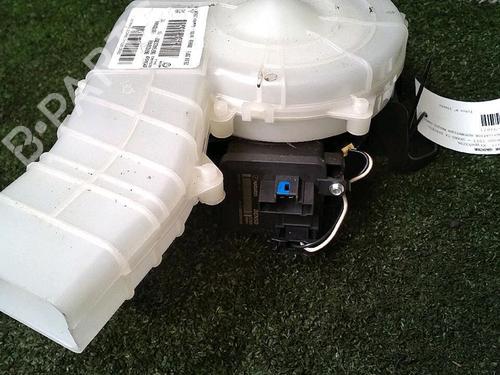 Heater blower motor CITROËN C4 Grand Picasso II (DA_, DE_) 2.0 BlueHDi 150 | BP30073318M62 