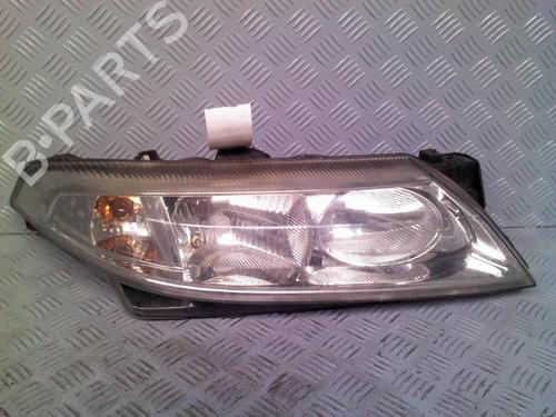 Used Right headlight Right headlight RENAULT LAGUNA II (BG0/1_) 1.9 dCi (BG08, BG0G) (120 hp) 30075142 30075142