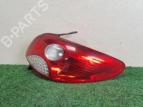 Right taillight PEUGEOT 206+ (2L_, 2M_) 1.1 | BP30068468C35 