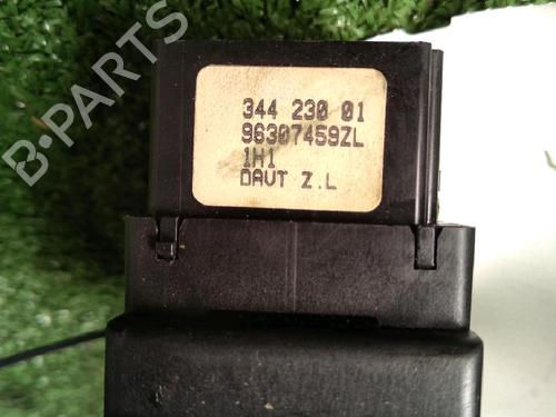 Headlight switch PEUGEOT 206 Hatchback (2A/C) 1.9 D | BP13886119I24 