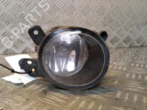 Used Right front fog light Right front fog light MERCEDES-BENZ B-CLASS Sports Tourer (W245) B 180 CDI (245.207) (109 hp) 30070799 30070799