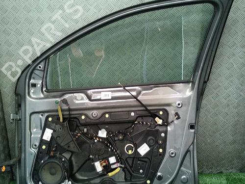 Dør høyre foran VW GOLF VI (5K1) 1.6 TDI | BP30064044C3