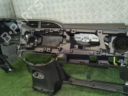 Dashboard TOYOTA YARIS (_P13_) 1.0 (KSP130_, KSP130) | BP29949328C46 