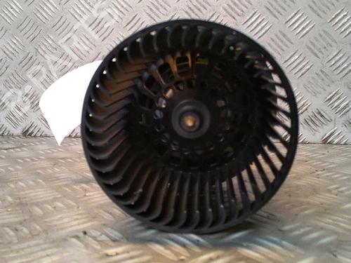 Used Heater blower motor PEUGEOT 208 I (CA_, CC_) 1.2 VTI 82 (82 hp) 30070680