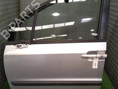 Used Left front door Left front door FIAT ULYSSE (179_) 2.0 JTD (109 hp) 29950881 29950881