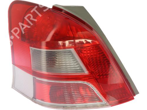 Venstre baglygte TOYOTA YARIS (_P9_) 1.4 D-4D (NLP90_, NLP90R) (90 hp) 30726657