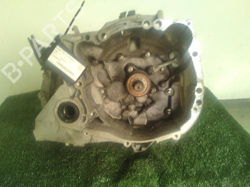 gearbox-renault-clio-iii-br01-cr01-2005-2006-2007-2008-2009-2010-2011-2012-2013-2014-32093305 main image