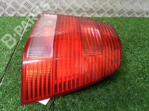 Right taillight VW BORA I (1J2) 1.6 16V | BP11409032C35 