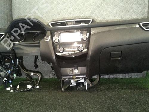 Instrumentbord NISSAN X-TRAIL III (T32_, T32R, T32RR) 1.6 dCi (T32) (130 hp) 30066385