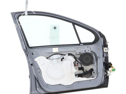 Used Left front door Left front door 37415990 37415990