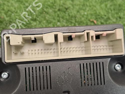 Used Climate control Climate control SEAT LEON (1P1) 1.9 TDI (105 hp) 30063991 30063991