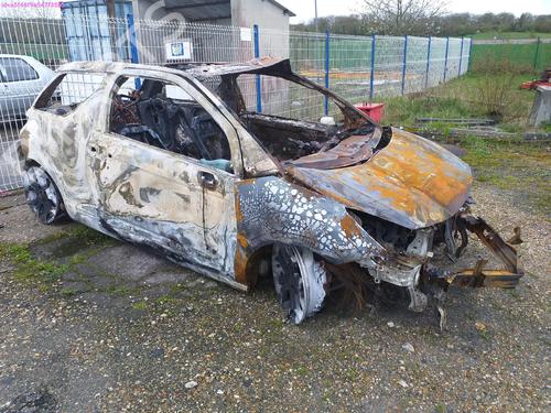 Used Parts CITROËN DS3 Convertible 1.6 HDi 90 (92 hp) 3927051