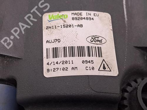 right-front-fog-light-ford-focus-iii-2010-2011-2012-2013-2014-2015-2016-2017-2018-2019-2020-37729902 main image