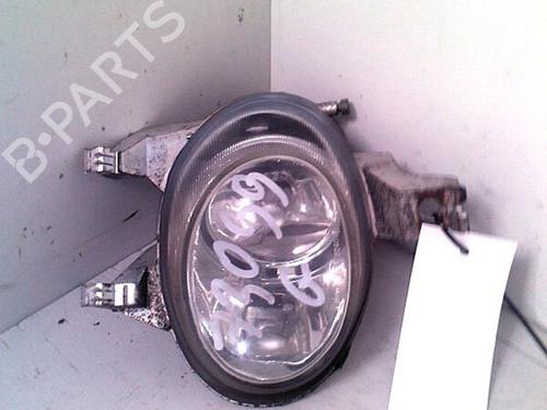Used Left front fog light PEUGEOT 206 Hatchback (2A/C) 1.4 i (75 hp) 30075160
