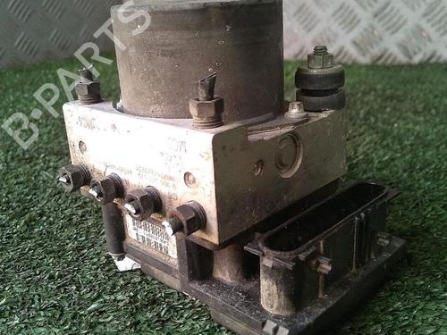 Used ABS pump PEUGEOT 107 (PM_, PN_) 1.0 (68 hp) 30074203