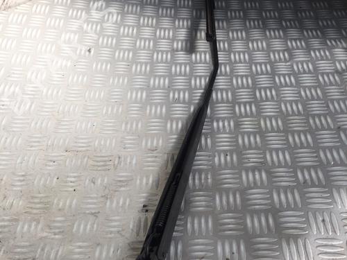 Used Front windshield wiper arm RENAULT LAGUNA III (BT0/1) 1.5 dCi (BT00, BT0A, BT0T, BT1J) (110 hp) 14546222