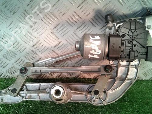 Used Front wiper motor RENAULT ZOE (BFM_) ZOE (92 hp) 29951772