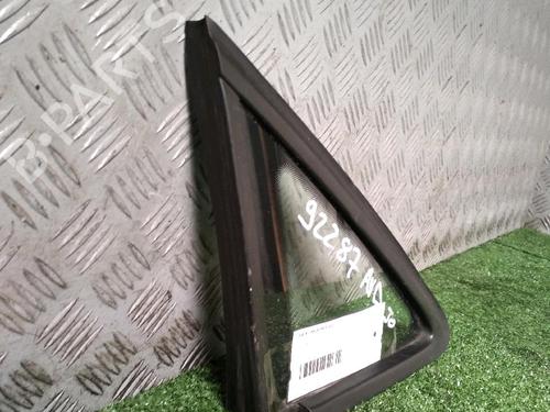 Front right quarter glass VW TOURAN (1T1, 1T2) 1.9 TDI | BP21600766C112 