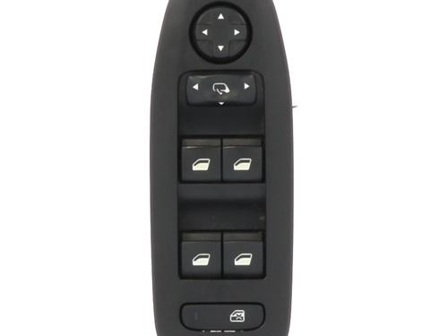 Used Left front window switch Left front window switch PEUGEOT 208 I (CA_, CC_) 1.2 VTI 82 (82 hp) 33021251 33021251