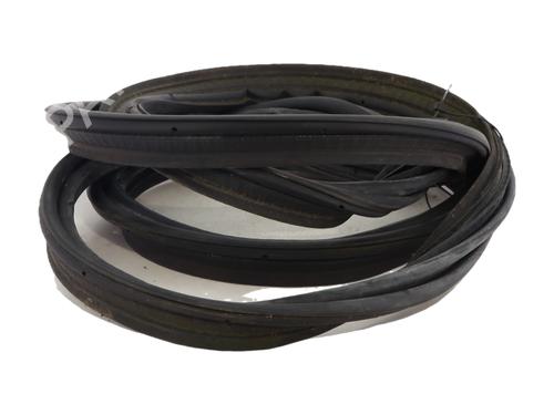 rubber-door-seal-toyota-yaris-_p13_-2010-2011-2012-2013-2014-2015-2016-2017-2018-2019-2020-38024598 main image