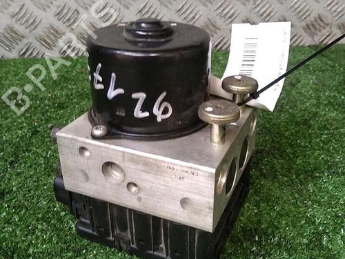 Used ABS pump PEUGEOT 206 Hatchback (2A/C) 1.4 i (75 hp) 30071827