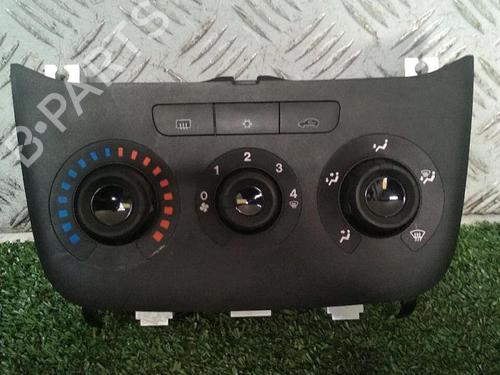 Used Climate control FIAT PUNTO EVO (199_) 1.3 D Multijet (199AXC1A, 199BXC1A, 199AXT1A, 199BXT1A) (75 hp) 30077351