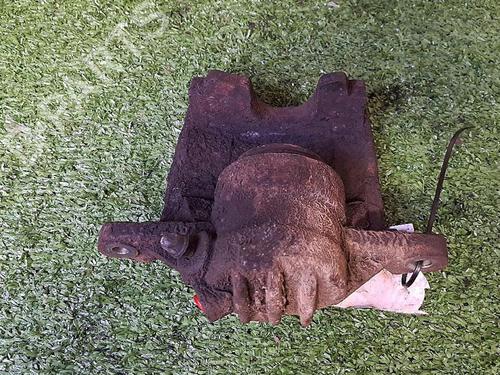 Used Right front brake caliper Right front brake caliper PEUGEOT 307 Break (3E) 1.4 HDi (68 hp) 30066986 30066986