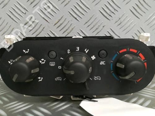 Used Climate control Climate control 30074707 30074707