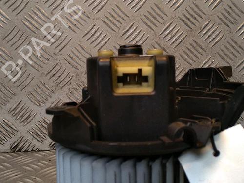 Used Heater blower motor ALFA ROMEO MITO (955_) 1.4 TJet (955AXG1A) (120 hp) 30070821