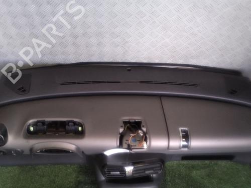 Dashboard CITROËN C4 CACTUS 1.2 VTi 82 | BP30068064C46 