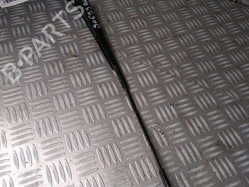 Vindrute viskerarm VW TIGUAN (5N_) 2.0 TDI 4motion (140 hp) 30071179