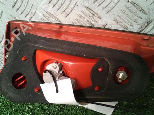 Left tailgate light ALFA ROMEO 147 (937_) 1.9 JTD (937.AXD1A, 937.BXD1A, 937.AXV1A, 937.BXB1A,... | BP30074083C79 - Image 9