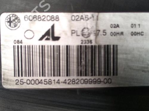 Højre forlygte ALFA ROMEO 159 Sportwagon (939_) 1.9 JTDM 8V (939BXE1B) (120 hp) 30071081