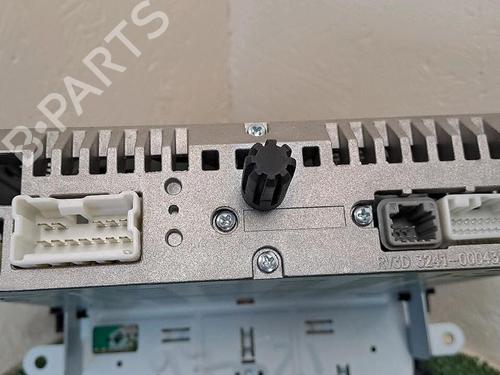 Bilradio DACIA SANDERO II 1.5 dCi 75 / Blue dCi 75 (B8JW, B8M4, B8AH, B8M7, B8M6) (75 hp) 30064067