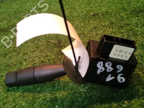 Used Steering column stalk PEUGEOT 306 Hatchback (7A, 7C, N3, N5) 2.0 HDI 90 (90 hp) 30071679