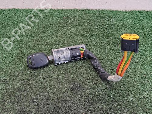 Used Ignition barrel RENAULT CLIO III Hatchback Van (SB_, SR_) 1.5 dCi (86 hp) 28685704