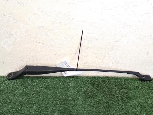 Used Front windshield wiper arm PEUGEOT 208 I (CA_, CC_) 1.0 VTi (68 hp) 27551848