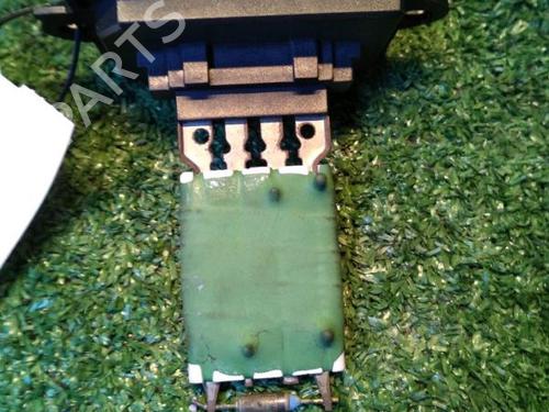 Used Heater resistor Heater resistor CITROËN C3 I (FC_, FN_) 1.4 i (73 hp) 30071636 30071636