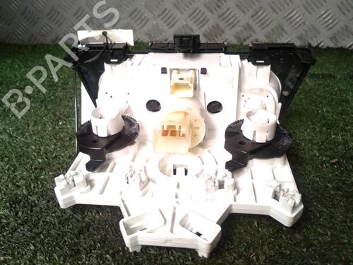 Used Climate control Climate control 29952918 29952918