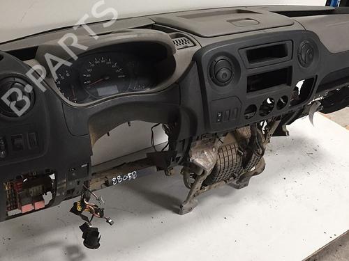 Used Dashboard RENAULT MASTER III Van (FV) 2.3 dCi 125 FWD (FV0C, FV0D, FV0G, FV0H, FV0J, FV0K,... (125 hp) 30067659