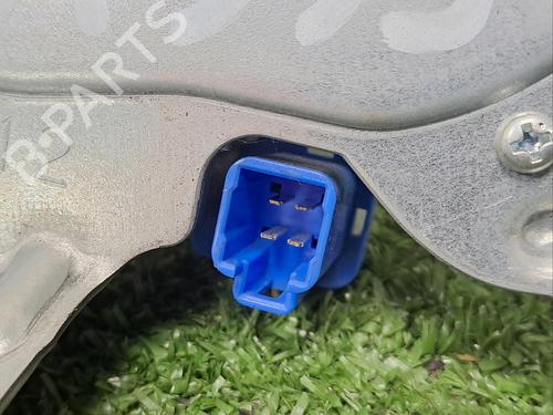 Rear wiper motor MITSUBISHI OUTLANDER III (GG_W, GF_W, ZJ, ZL, ZK) 2.4 Hybrid 4WD (GG3W) | BP25885685M102 
