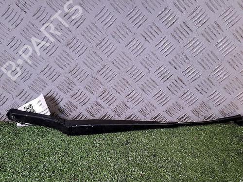 Used Front windshield wiper arm VW GOLF VI (5K1) 1.4 TSI (122 hp) 30076780