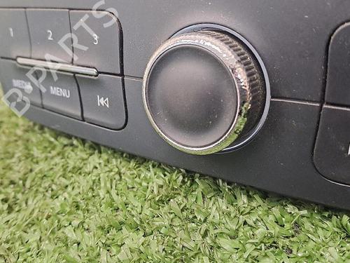 Used Radio Radio DACIA DUSTER (HS_) 1.5 dCi (109 hp) 29947180 29947180