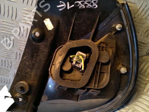 Venstre baglygte MITSUBISHI COLT VI (Z3_A, Z2_A) 1.3 (Z21A) (95 hp) 30070736