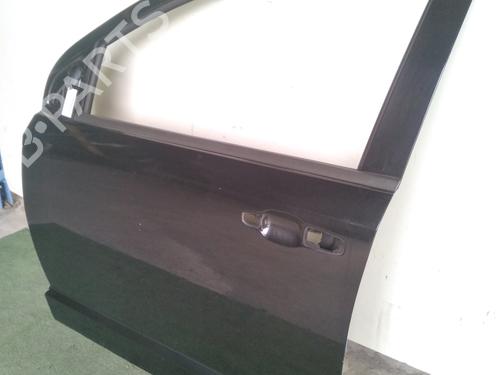 Used Left front door Left front door FIAT FREEMONT (345_) 2.0 JTD (140 hp) 33117219 33117219